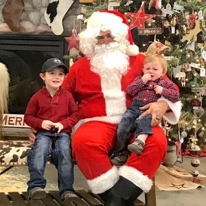 Meet your Posher, Leah